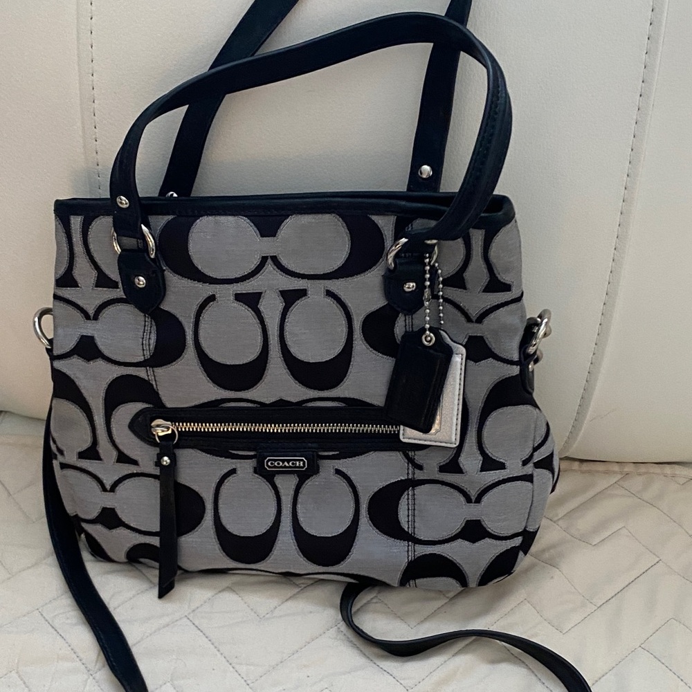 Coach Black and Gray Signature Shoulder Bag